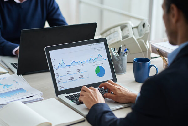 cloud finance leader looking at net revenue retention for usage based pricing